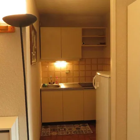 Bormes-les-mimosas, 2 Pièces, 4 Personnes - Fr-1-610-34